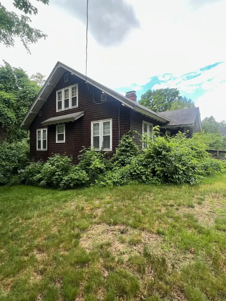 130 Summer Street Bristol NH 03222