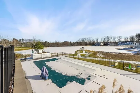 83 Three Ponds Drive Brentwood NH 03833