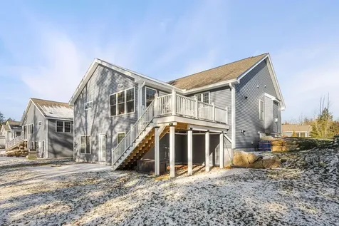 83 Three Ponds Drive Brentwood NH 03833