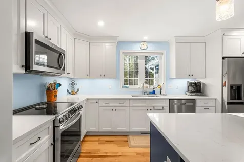 83 Three Ponds Drive Brentwood NH 03833