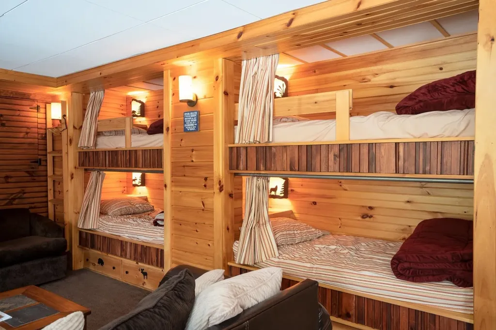 58 Wildflower Lane Sunderland VT 05250