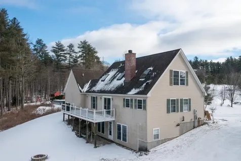 58 Wildflower Lane Sunderland VT 05250