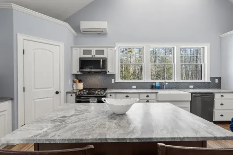 249 Old Goshen Road Conway NH 03813-4320