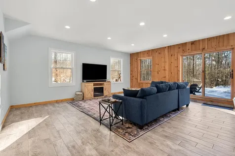 249 Old Goshen Road Conway NH 03813-4320