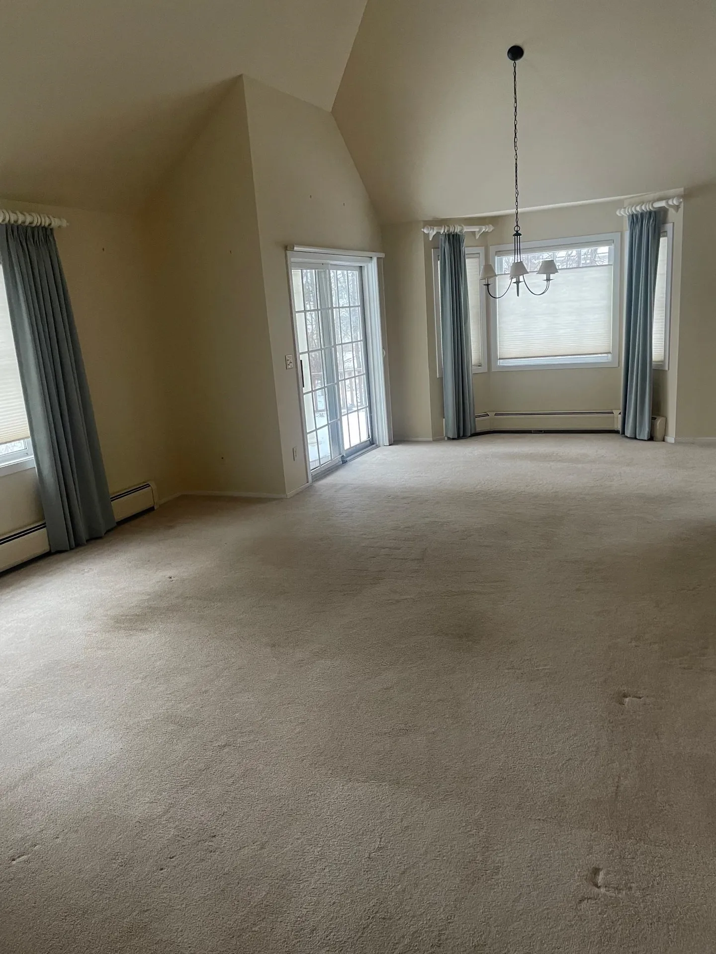 17 Eastman Farm Road Burlington VT 05401