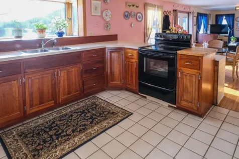 6293 Route 106 Reading VT 05062