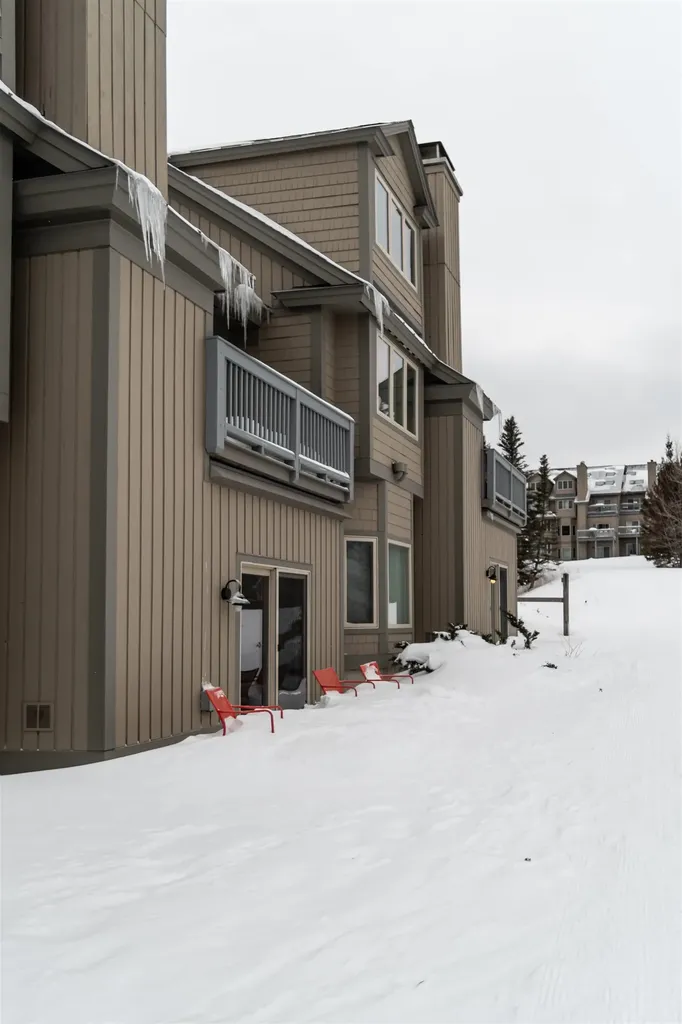 69 Daybreak Drive Ludlow VT 05149