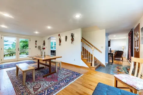 48 Middle Road Norwich VT 05055