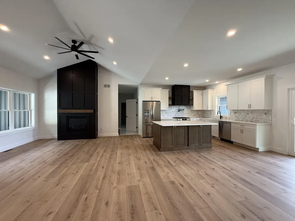 103 Temple Road Sharon NH 03458