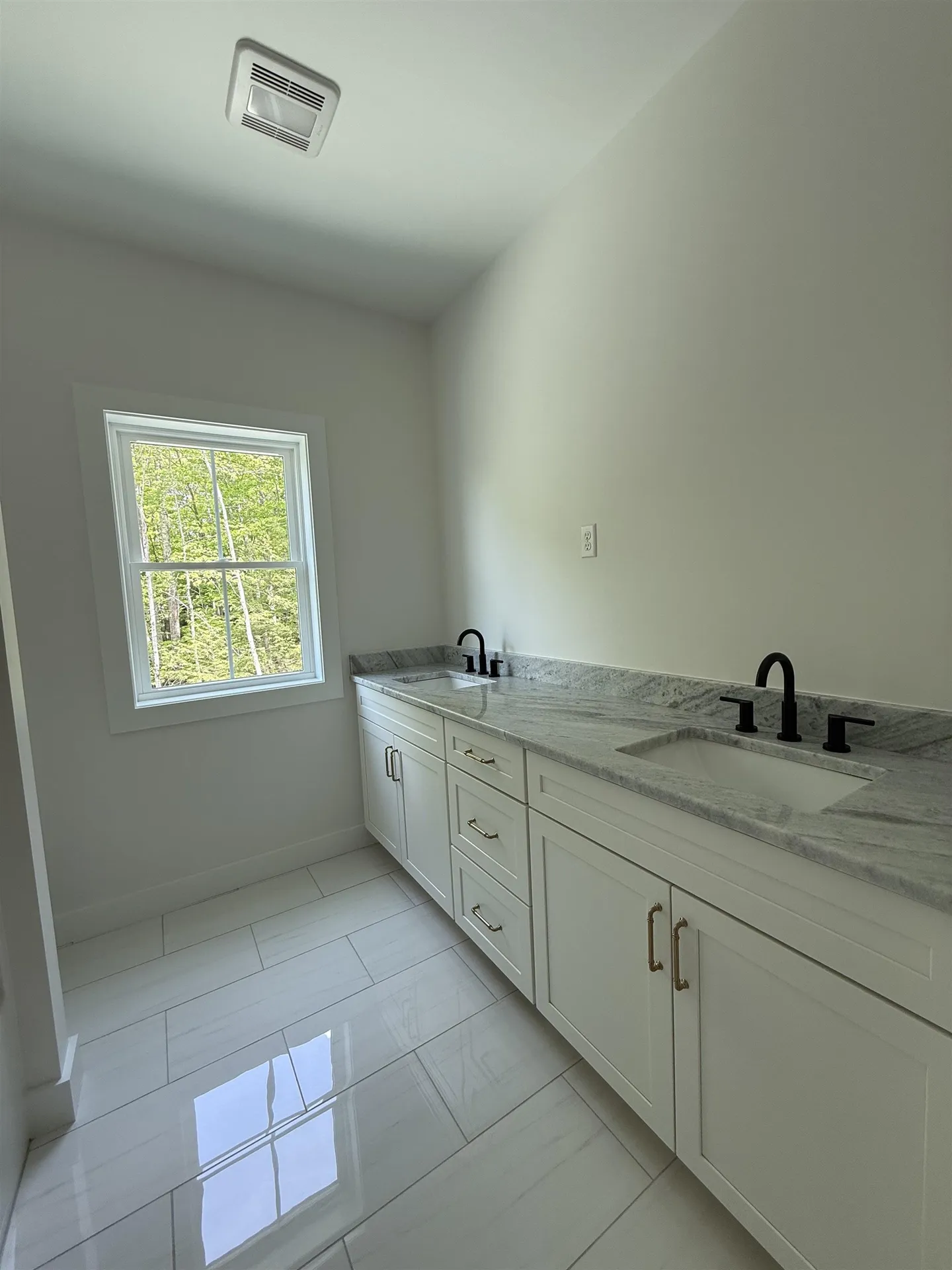 103 Temple Road Sharon NH 03458