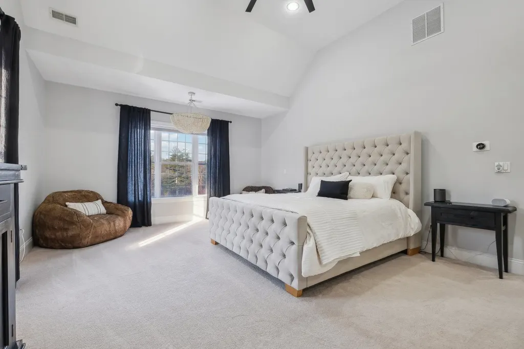 8 Willow Vale Road Atkinson NH 03811