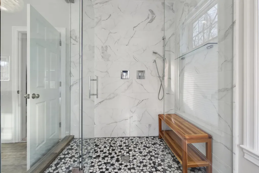 8 Willow Vale Road Atkinson NH 03811