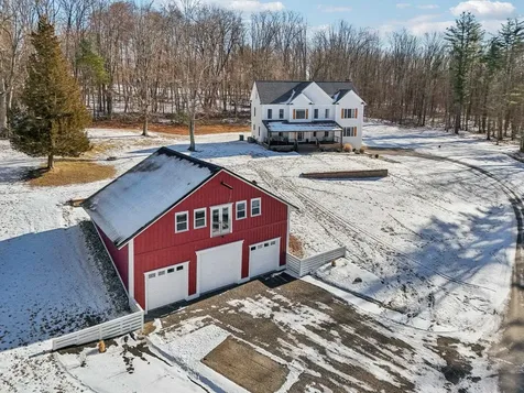 8 Willow Vale Road Atkinson NH 03811