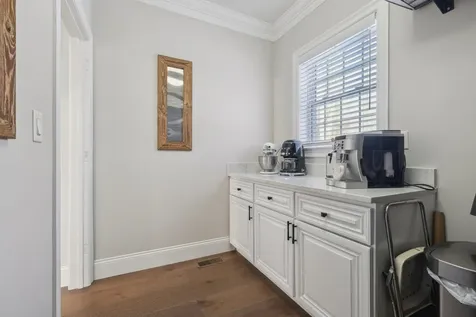 8 Willow Vale Road Atkinson NH 03811