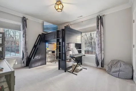 8 Willow Vale Road Atkinson NH 03811