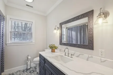 8 Willow Vale Road Atkinson NH 03811