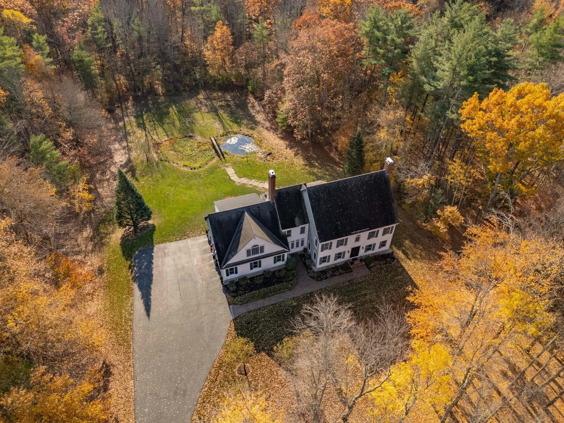 84 Stratham Heights Road Stratham NH 03885