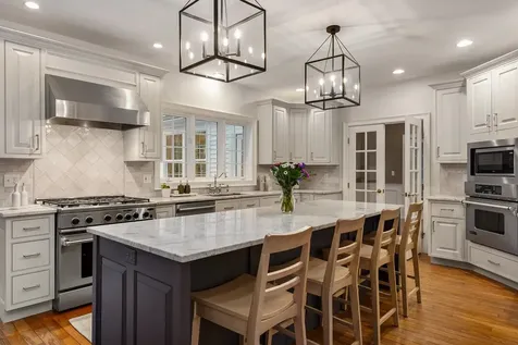 84 Stratham Heights Road Stratham NH 03885