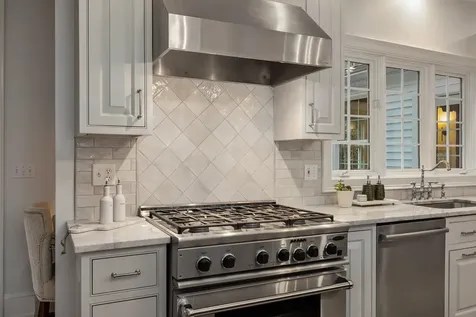 84 Stratham Heights Road Stratham NH 03885