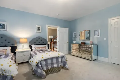 84 Stratham Heights Road Stratham NH 03885