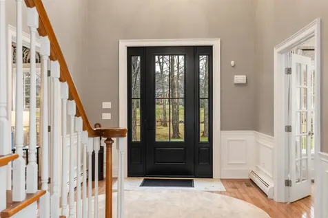 84 Stratham Heights Road Stratham NH 03885