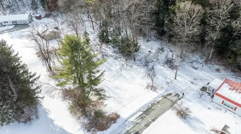 00 Division Street Hartford VT 05001