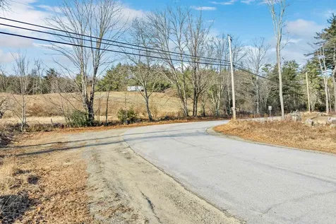 1 Swiggey Brook Road Chichester NH 03263