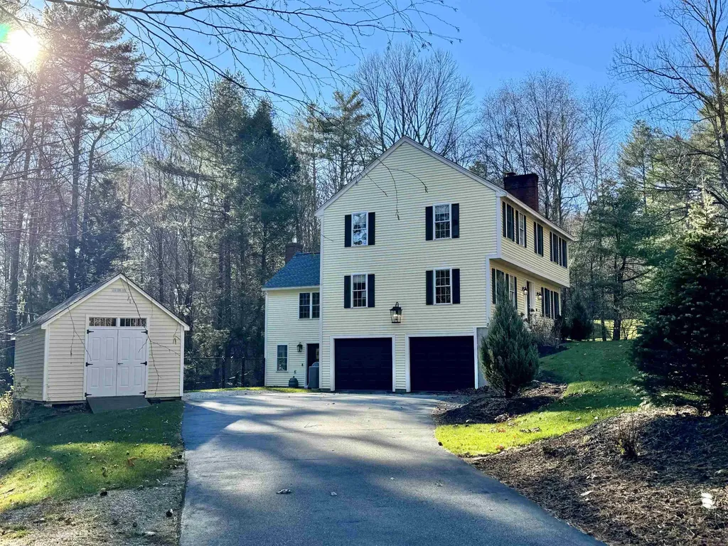 2 Joseph Prince Lane Amherst NH 03031