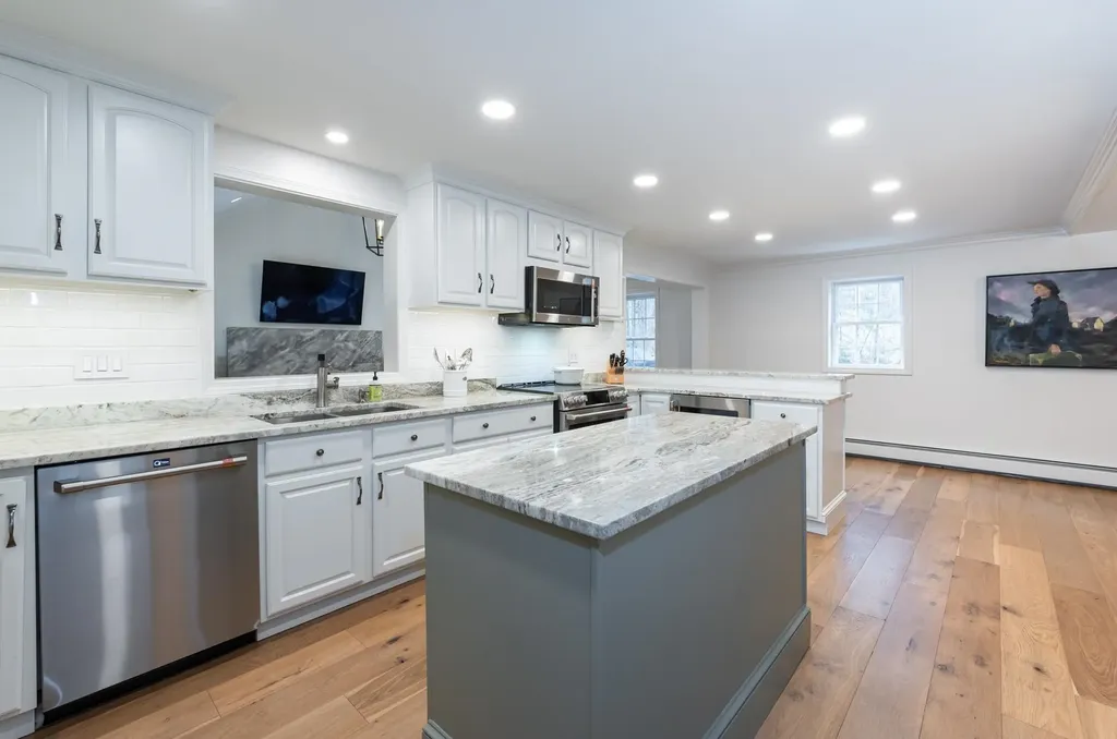 2 Joseph Prince Lane Amherst NH 03031