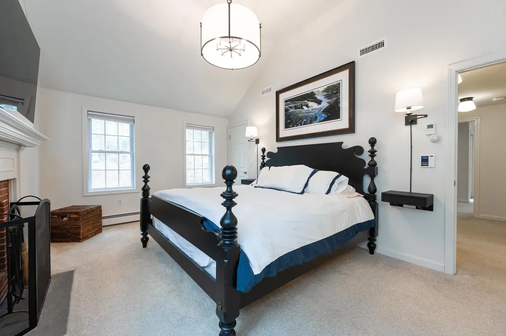 2 Joseph Prince Lane Amherst NH 03031