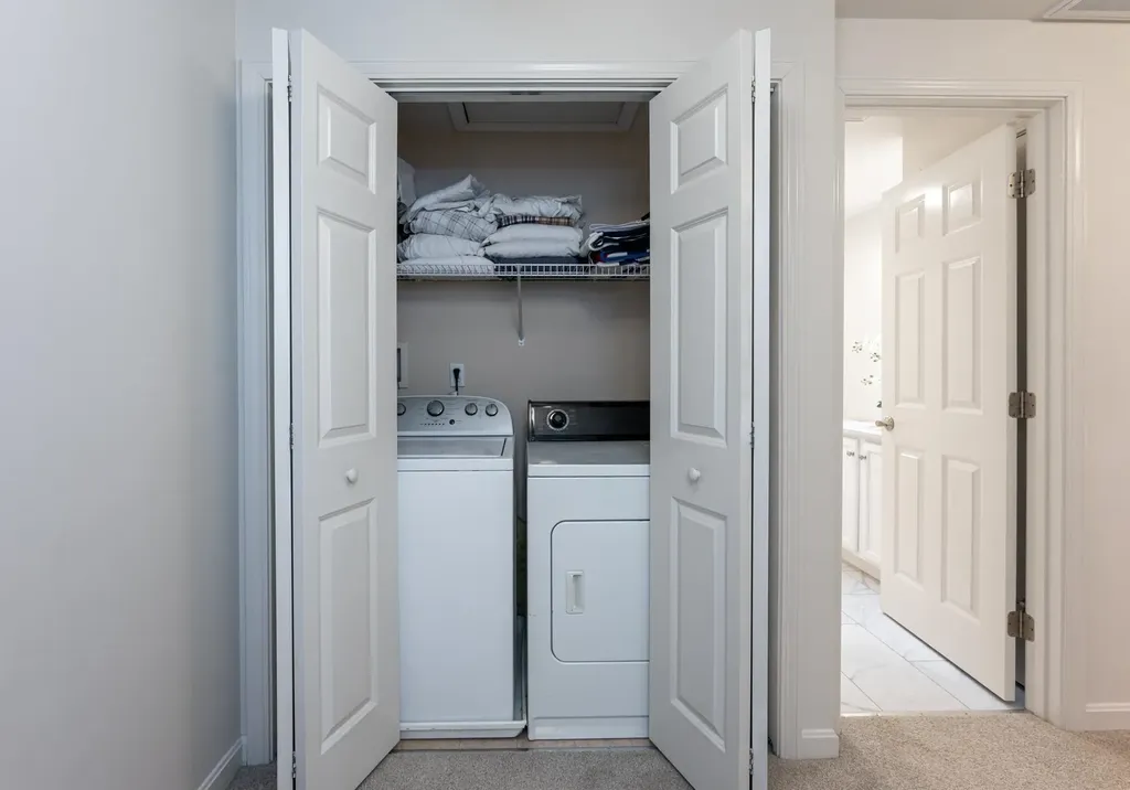 2 Joseph Prince Lane Amherst NH 03031