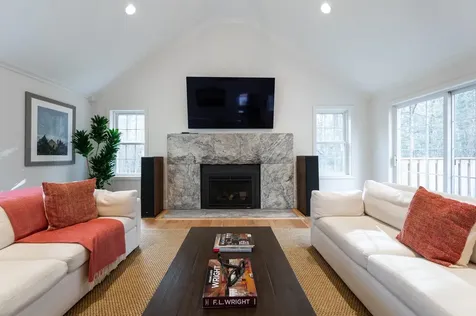 2 Joseph Prince Lane Amherst NH 03031