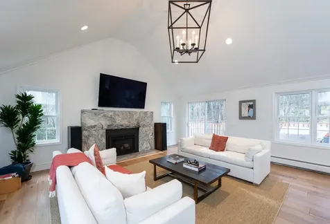 2 Joseph Prince Lane Amherst NH 03031