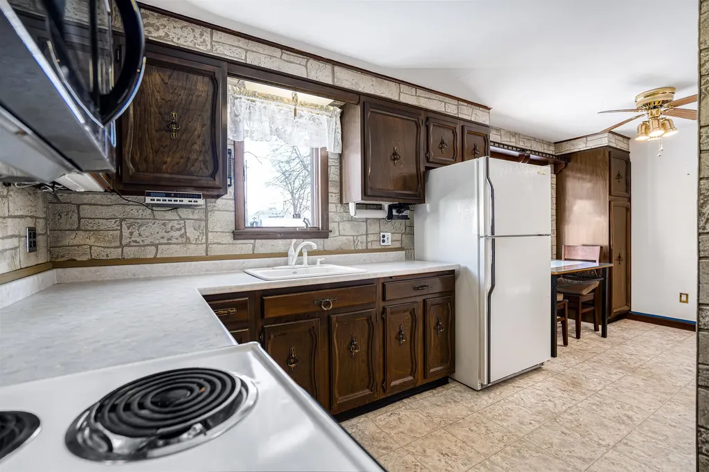 80 Overland Street Manchester NH 03103