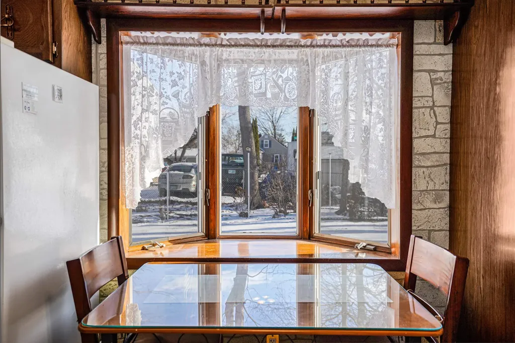 80 Overland Street Manchester NH 03103