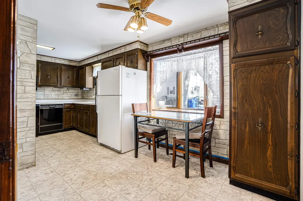 80 Overland Street Manchester NH 03103