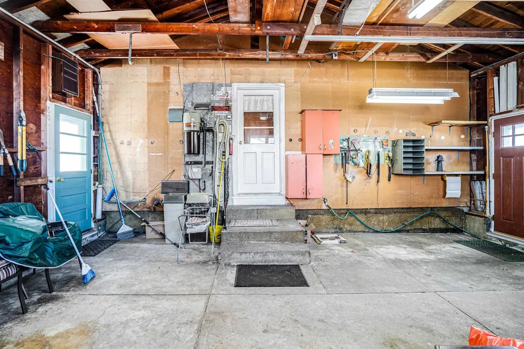 80 Overland Street Manchester NH 03103