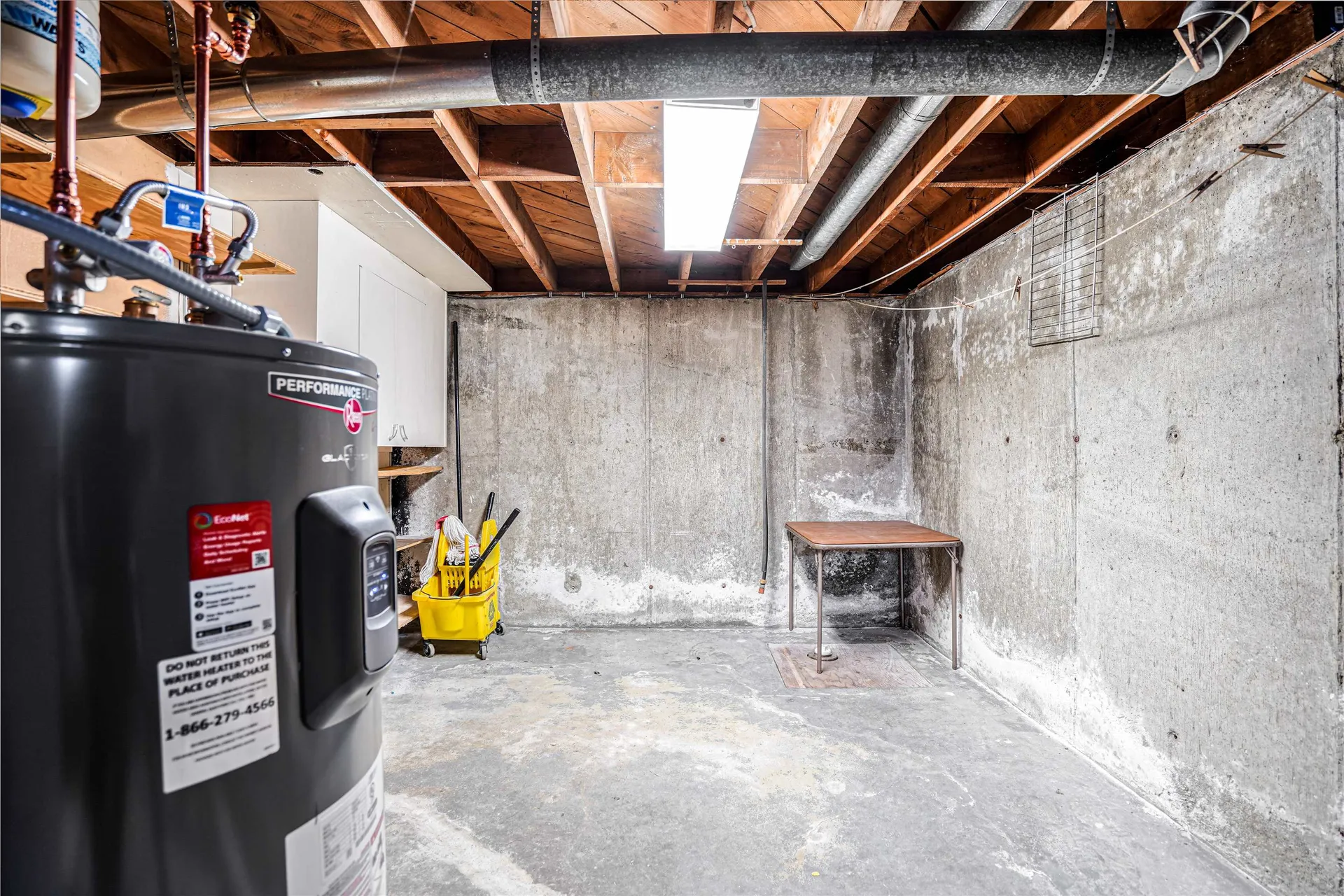 80 Overland Street Manchester NH 03103