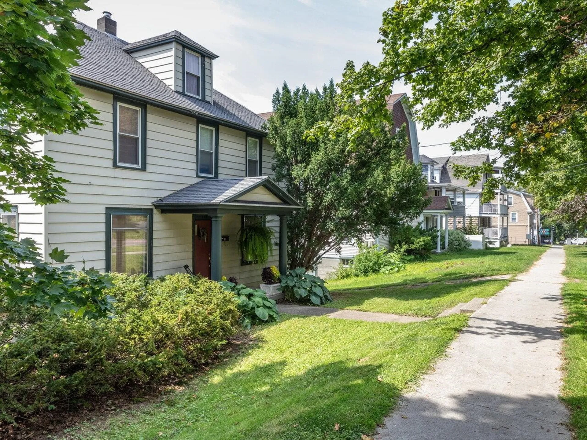 489 St. Paul Street Burlington VT 05401
