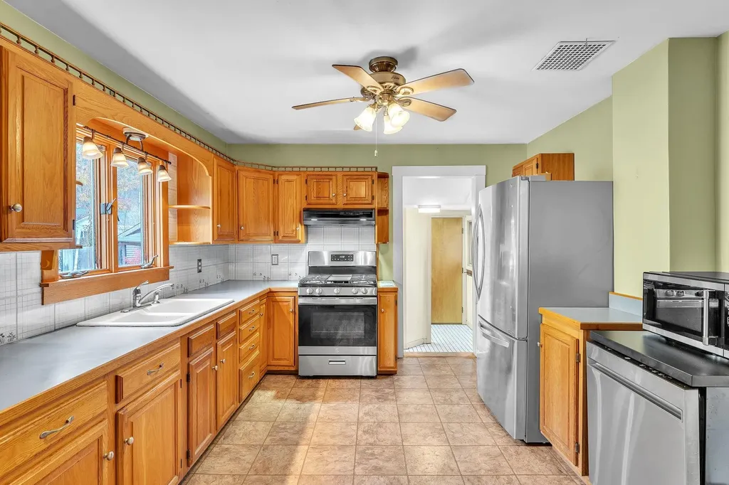 60 Richardson Avenue Northfield VT 05663