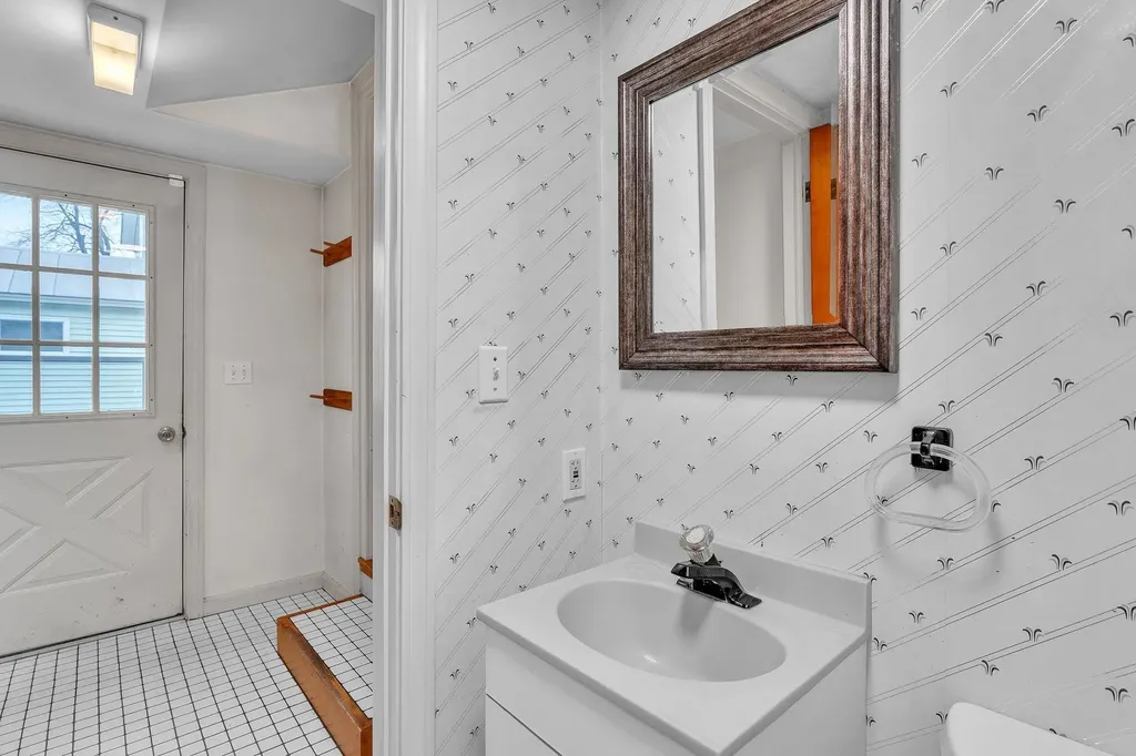 60 Richardson Avenue Northfield VT 05663