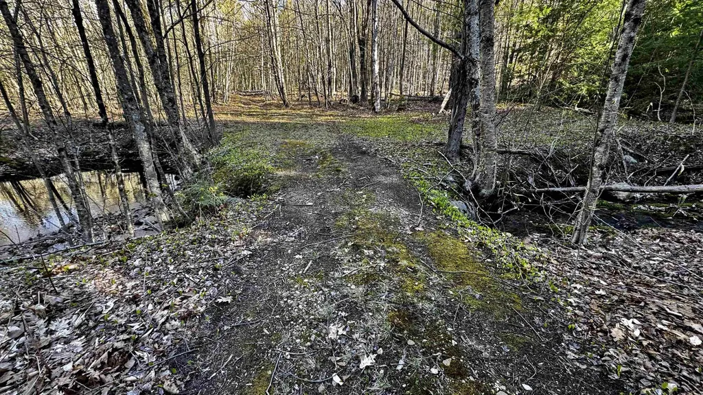 000 Thistle Road Gilmanton NH 03237