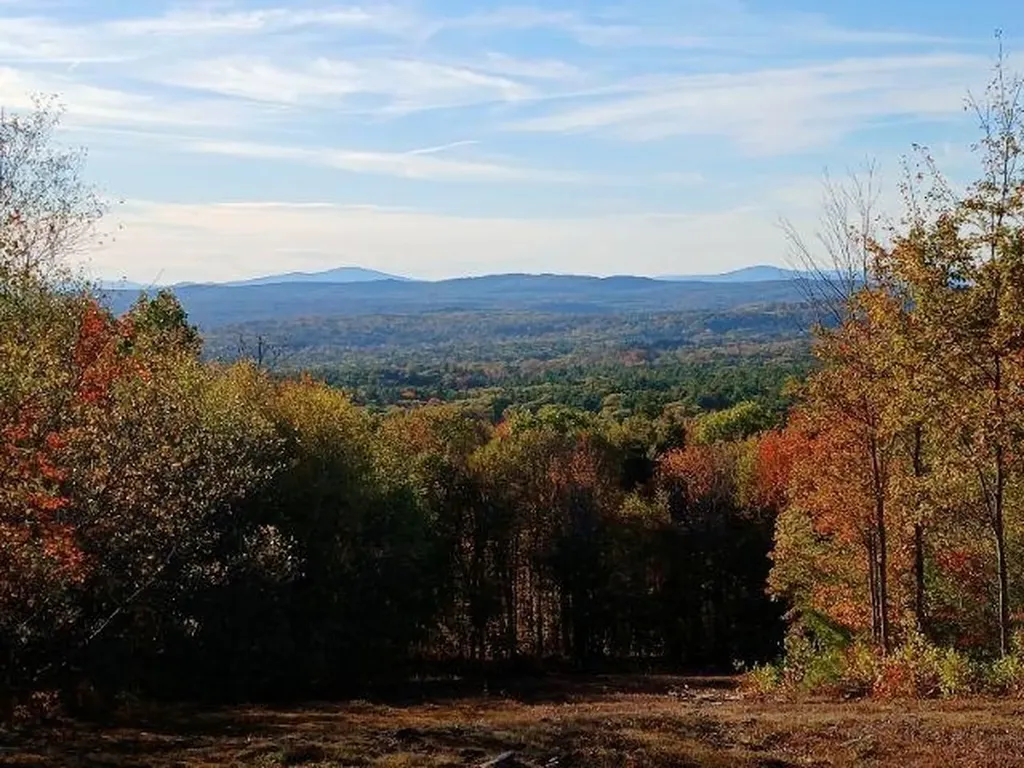 000 Thistle Road Gilmanton NH 03237