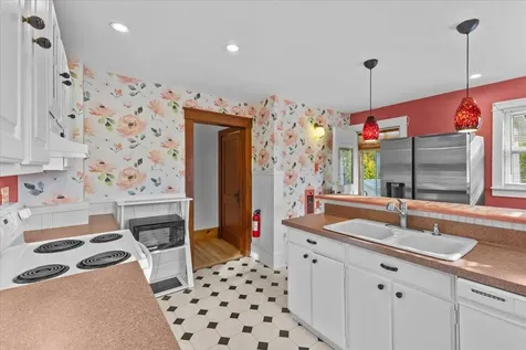 325 Flynn Avenue Burlington VT 05401