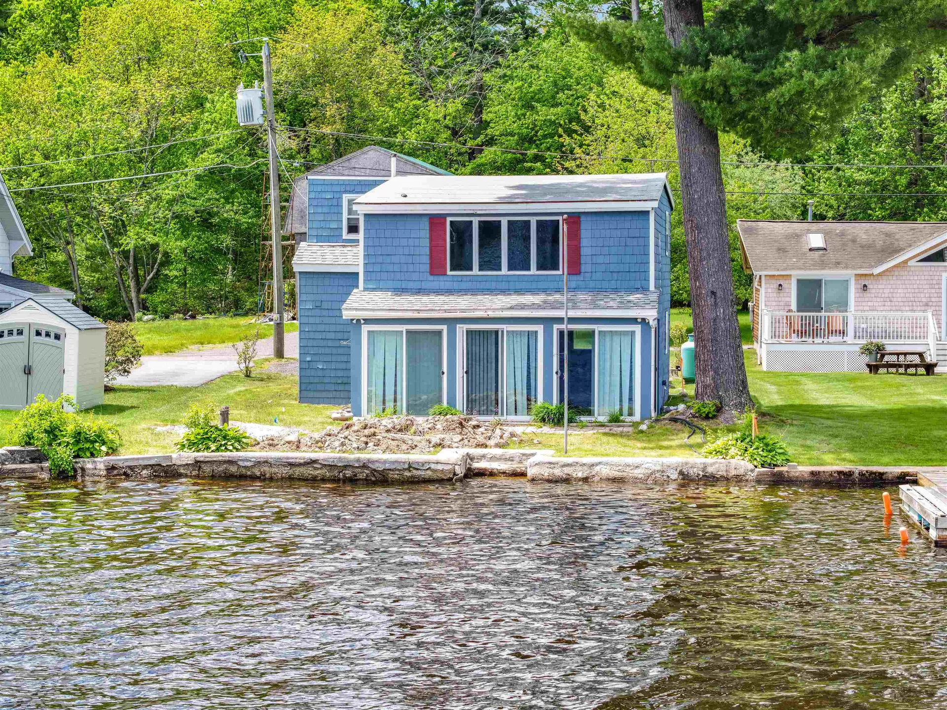 915 Whitneys Grove Road Derry NH 03038