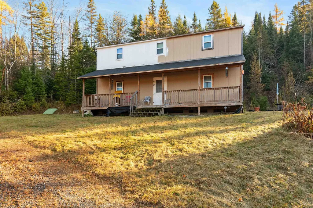 37 Macombers Lane Orange VT 05641
