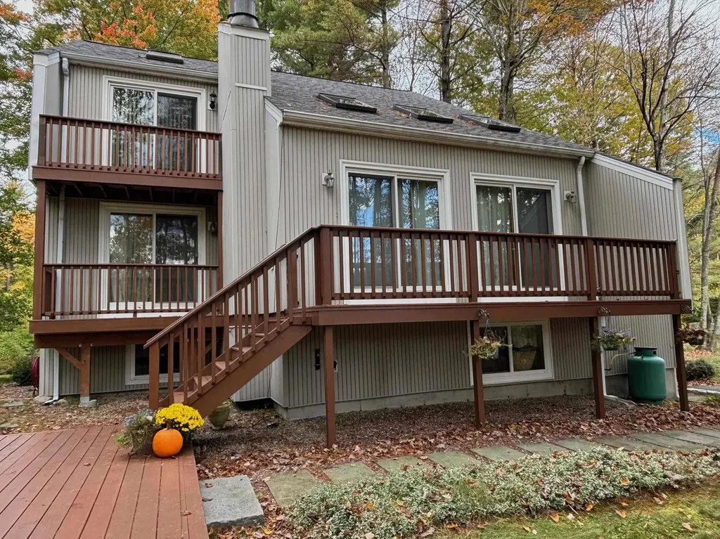26 Kimberly Road Hampstead NH 03841