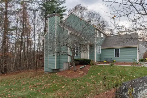 9 Molly Lane Atkinson NH 03811