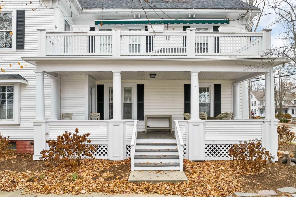 98 North Main Street Wolfeboro NH 03894