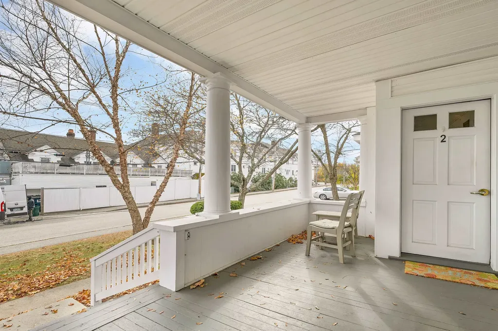 98 North Main Street Wolfeboro NH 03894